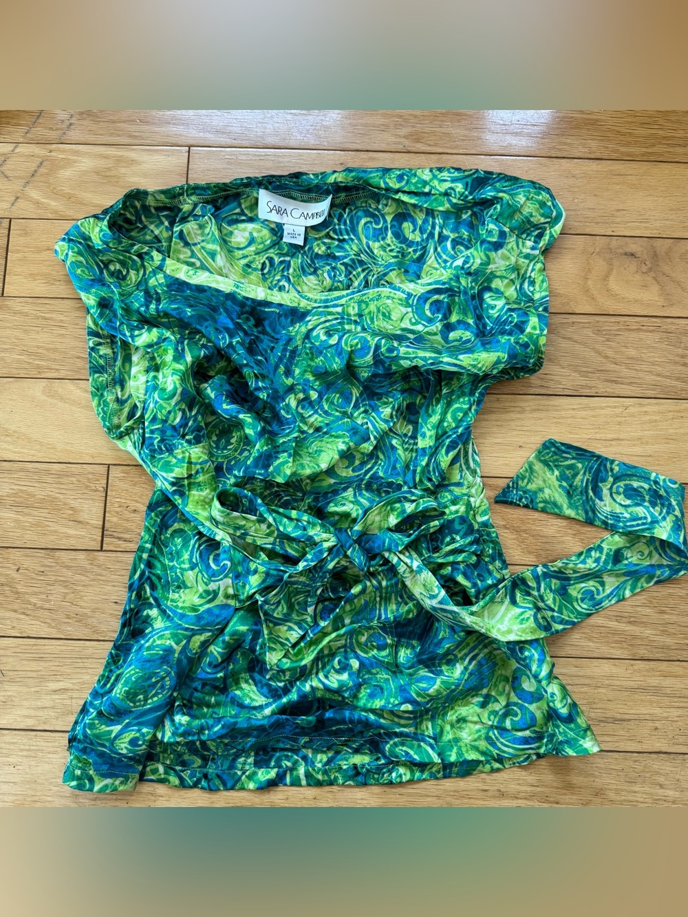 100% Silk Green Blue Paisley Ruffle Tie Waist Top Size L Resort